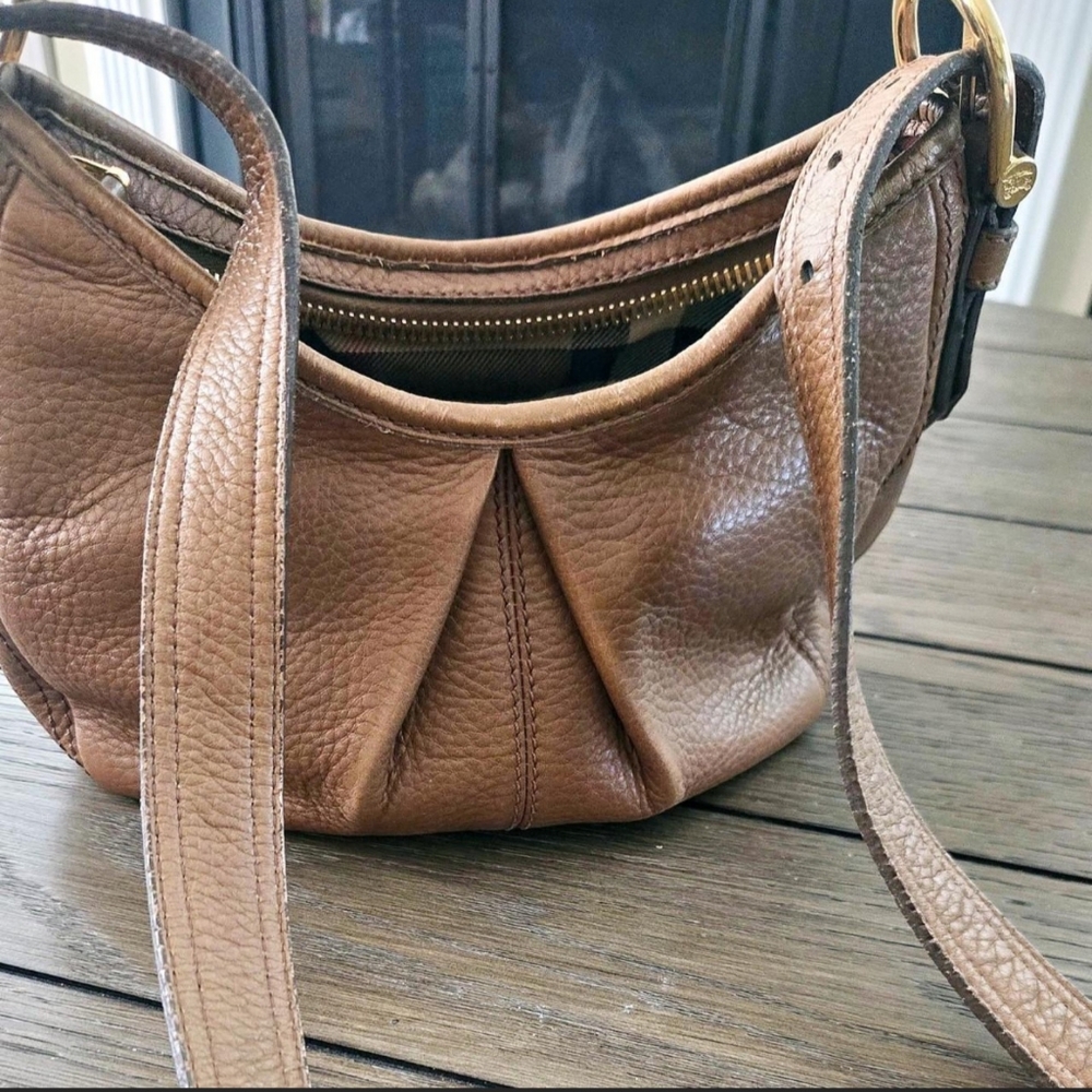 Burberry Crossbody - Picture 3 of 10